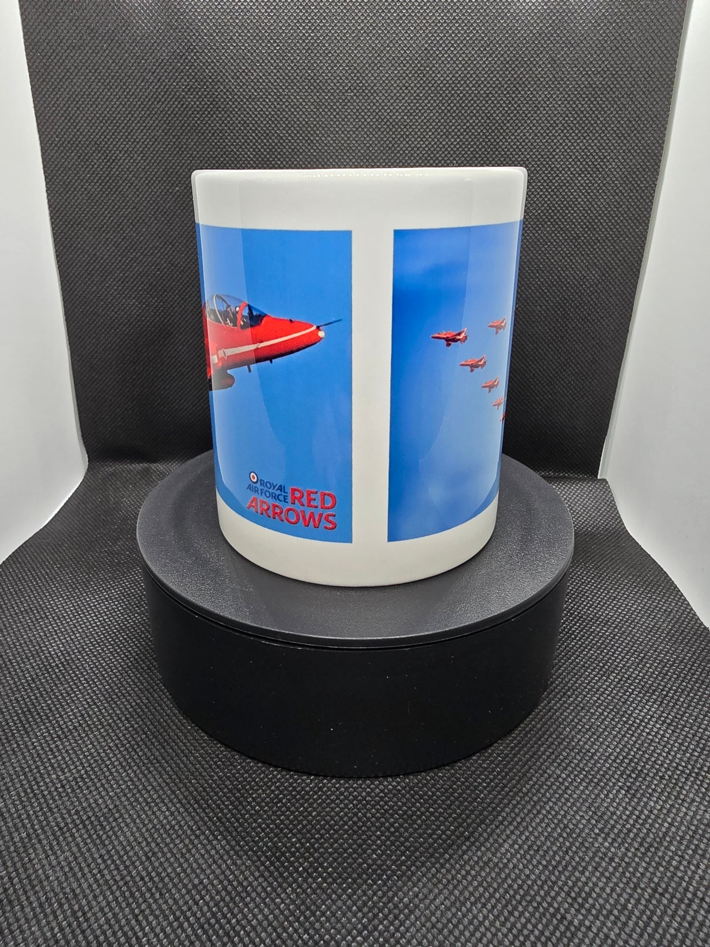 Red Arrows 11oz Mug