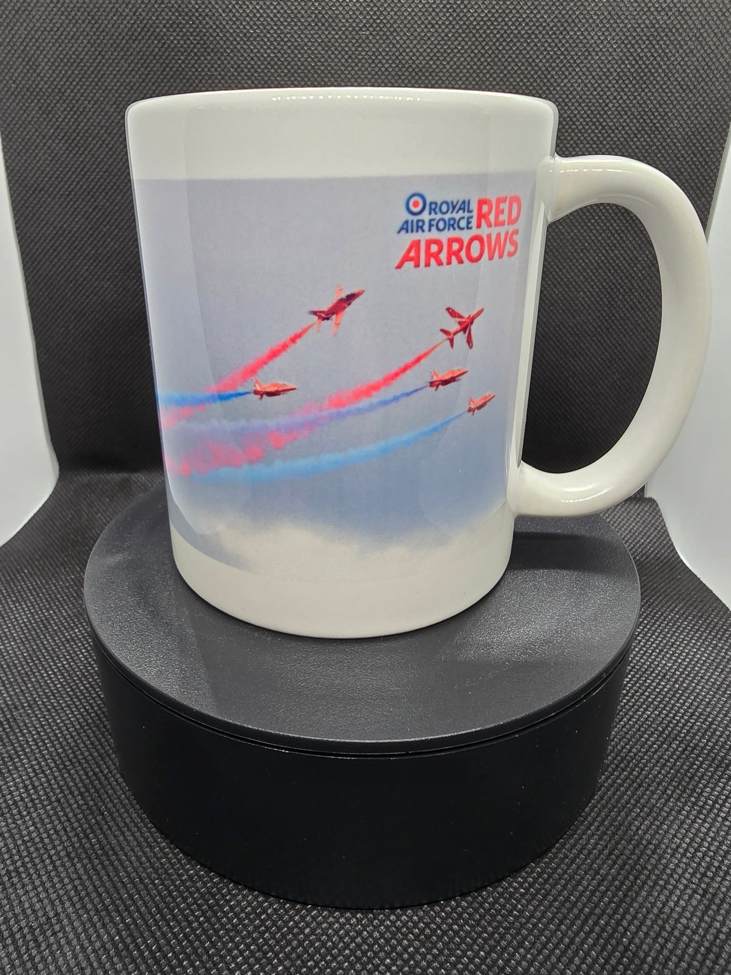Red Arrows 11oz Mug