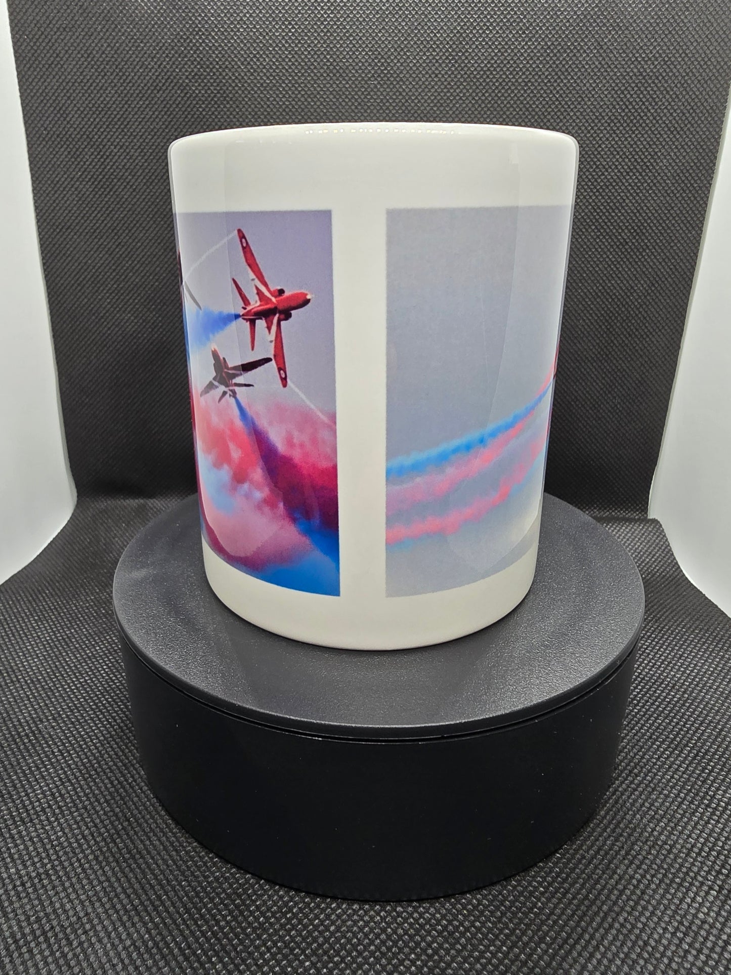 Red Arrows 11oz Mug
